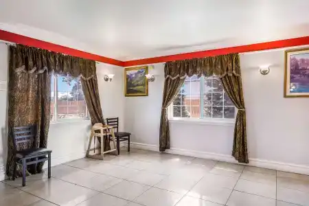 Americas Best Value Inn Denver - 5