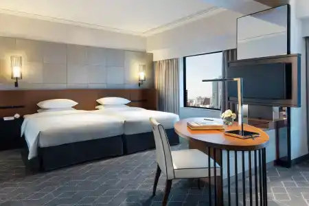 Courtyard by Marriott Shin-Osaka Station - 11