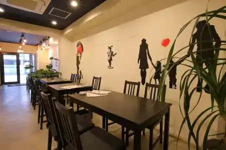 Roots Hostel - 18