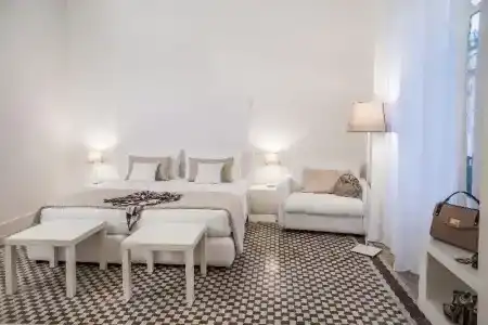 Home Boutique Luxury & Design - 20