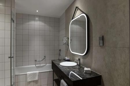 Hilton Cologne - 54
