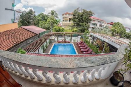 Poolside Villa - 19