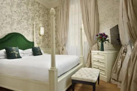San Firenze Suites & Spa - 202