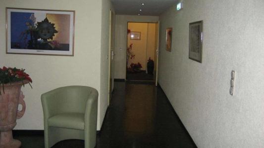 Central - 11