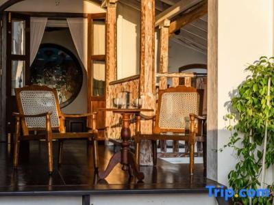 Prince of Galle (inside the Fort) - 29