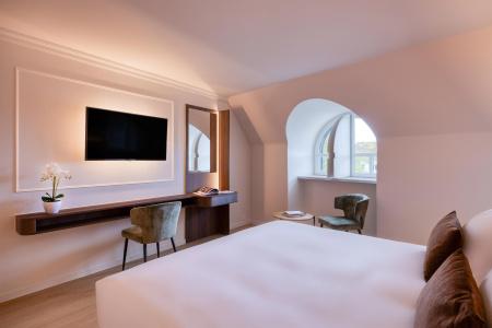 Golden Tulip de’ Medici - 48
