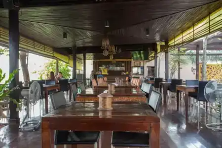PloyKhumThong Boutique - 17