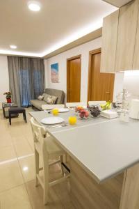 Rhodes City Center Suite - 53