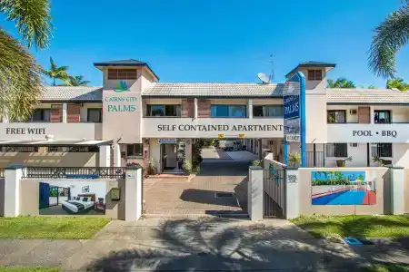 Cairns City Palms - 0