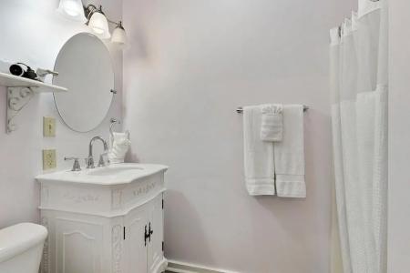 The Mansion on Royal - 40