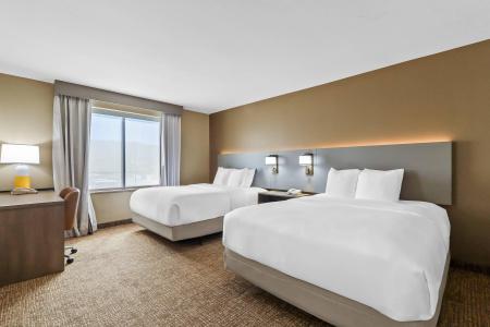 Comfort Suites West - 68