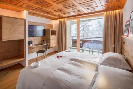 Swiss Alpine Allalin - 50