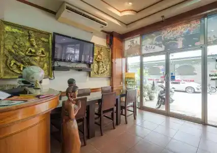 Andaman Sea Guesthouse Patong - 1