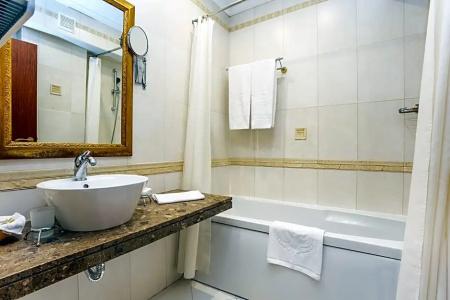 Romance & Family Suites - 55