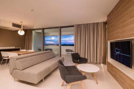 Joel Residence - 30