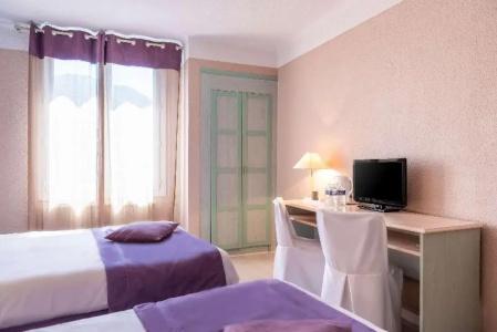Quality Hôtel Christina Lourdes - 27