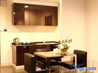 14 Residence - 79