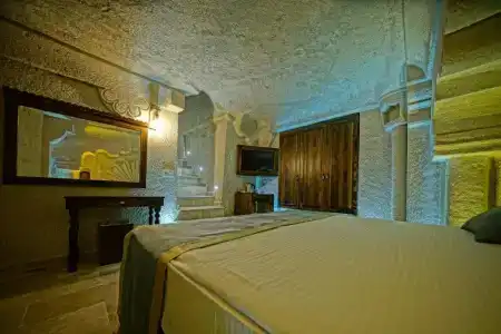 Castle Cave - 148