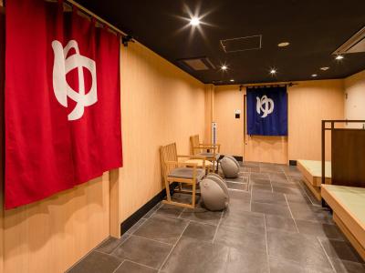 Comfort Inn Kyoto Shijokarasuma - 2