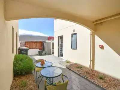 Bella Vista - 12