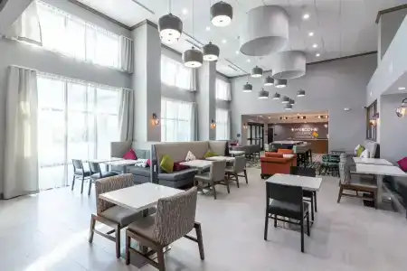 Hampton Inn & Suites Dallas East - 30