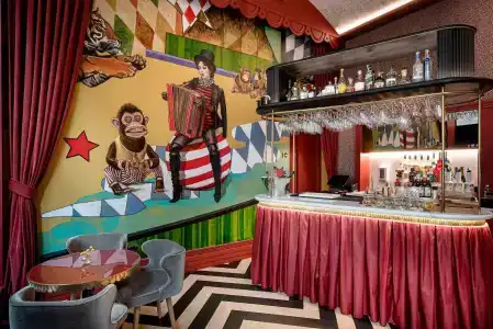The Editory Boulevard Aliados - 29