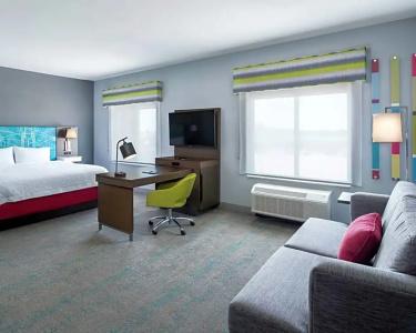 Hampton Inn & Suites - 59