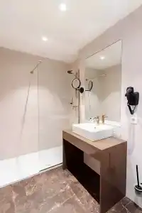 Golden Tree - 100