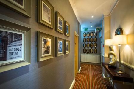 Best Western Buckingham Palace Rd - 14
