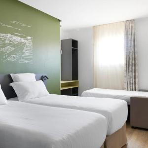 Kyriad Frejus - Centre - 32