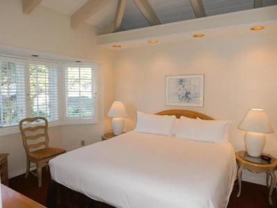 Briarwood Inn - 193