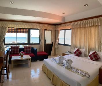 Seaview Sriracha - 84