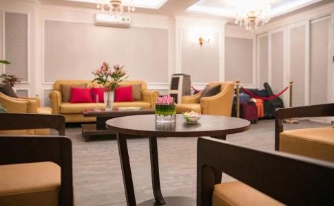 Serene Boutique & Spa - 15
