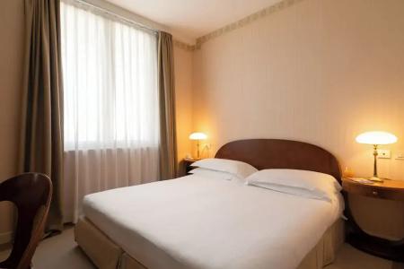 Grand Astoria - 42