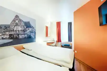 ibis Aachen Hauptbahnhof - 65