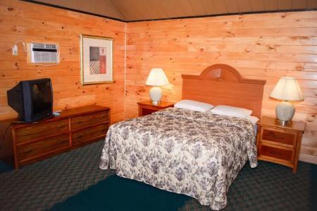 Lake Crest Inn - 58