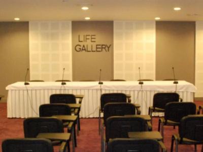 Life Gallery - 22