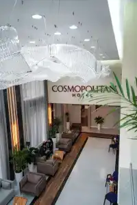 Cosmopolitan - 9
