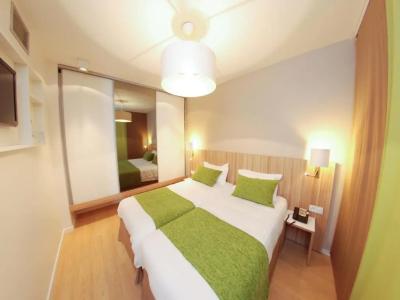 Q7 Lodge Lyon 7 - 55