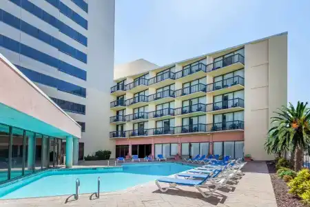 Wyndham Virginia Beach Oceanfront - 16