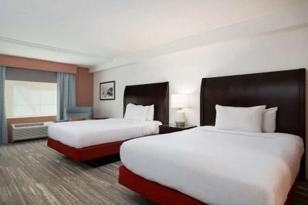 Hilton Garden Inn Oceanfront - 46