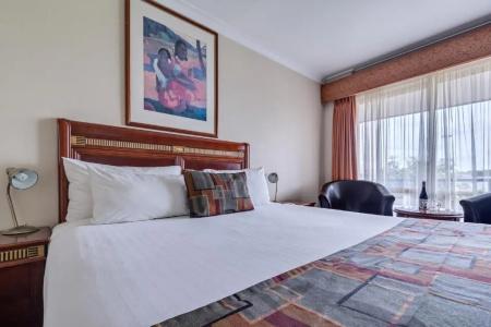 ibis Styles - 25
