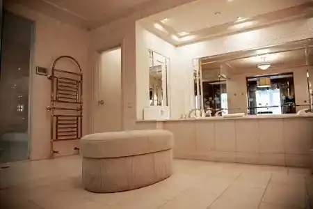 Royal Casino Spa & Resort - 83