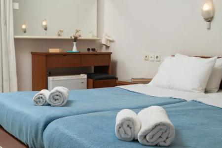 Haris on the beach - 35