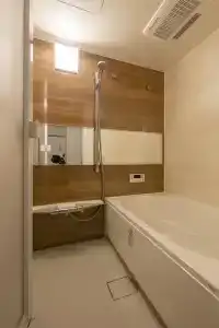 Ostay Vermillion Namba - 9