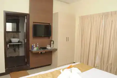 Saibala Grand Airport - 6