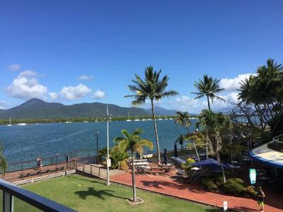 Cairns Private - 75