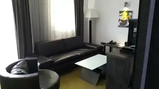 M Palace - 2
