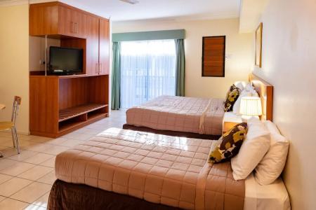 Cairns Queens Court - 113