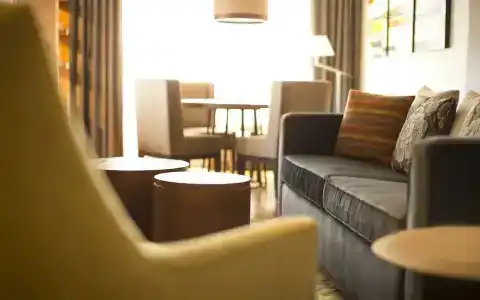 The Paramount - 77